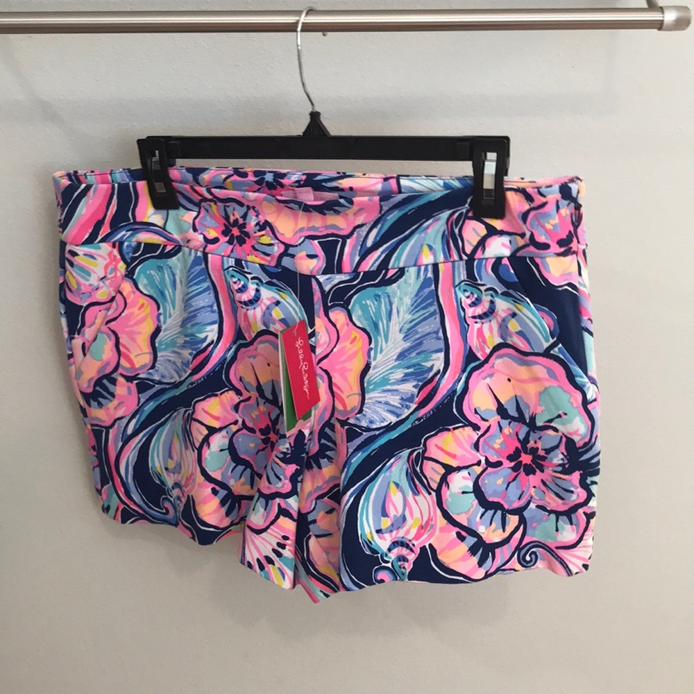 NWT Lilly Pulitzer Shorts - size 10
